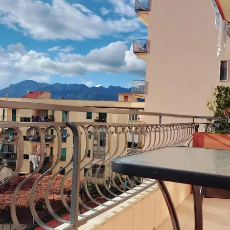 Le Di Ale - Via Posidonia - In