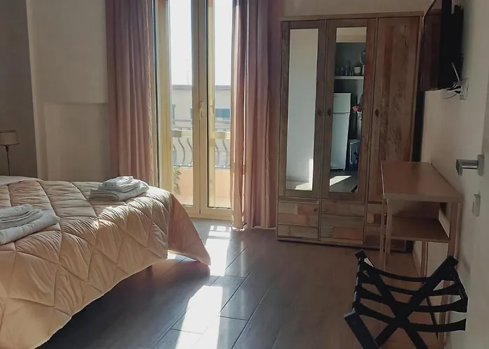 بيت للعطل Le Di Ale - Via Posidonia - In ساليرنو